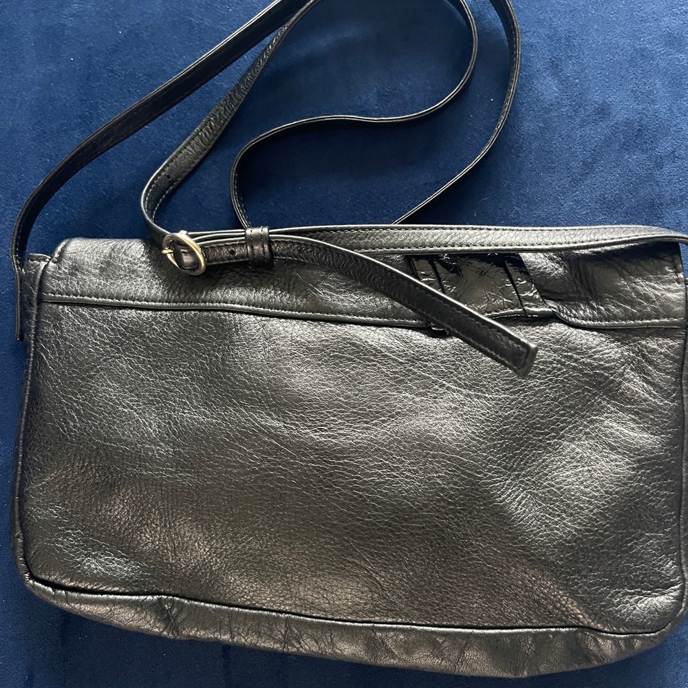 See by Chloé Rodas Black Leather Bow Crossbody Purse $450 - Picture 2 of 7